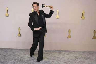 Опенхаймер на Кристофър Нолан доминира в наградите „Оскар“ (СНИМКИ/ВИДЕО)