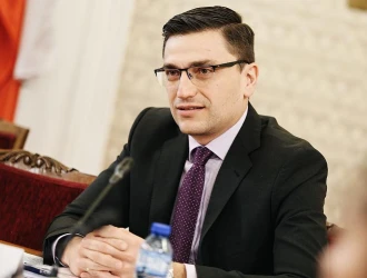 Сабрутев: Вето на президента върху бюджета е равносилно на обявяване на война срещу народа