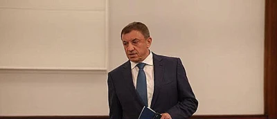 Проучване на телефона на убития бизнесмен Алексей Петров месеци след престъплението