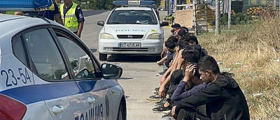 Министерски съвет отрича слухове, че България ще приеме 6000 мигранти за влизане в Шенген