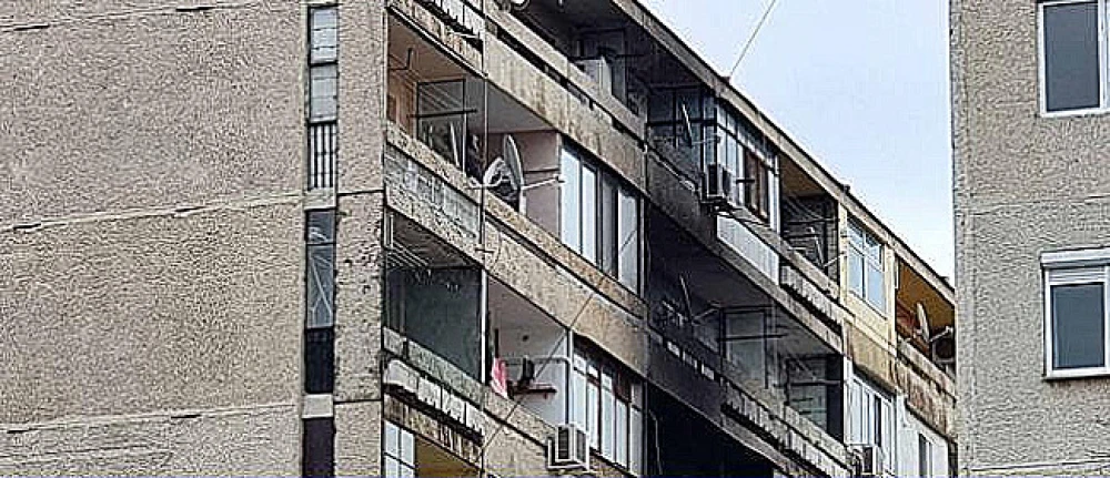 Смъртоносен пожар в жилищна сграда в Сливен отне живота на мъж