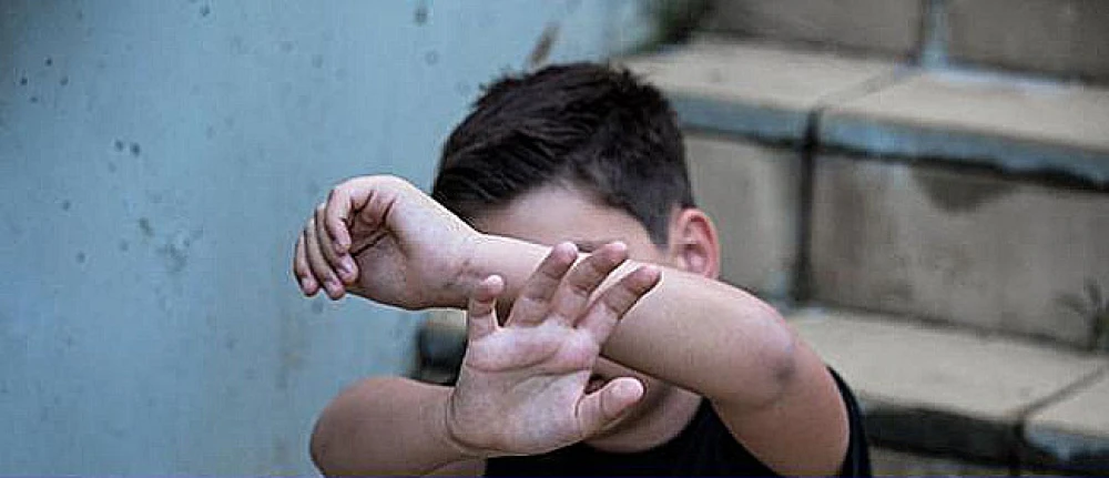 Пернишкият кмет за измъченото дете: Неприемливи са подобни случаи на насилие (ГАЛЕРИЯ)