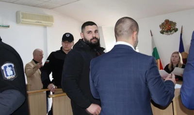 Съдът в Пловдив прекратява делото за нападението над 18-годишната Дебора от Стара Загора