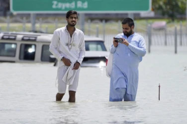 Последствията от най-голямото наводнение в историята на Дубай