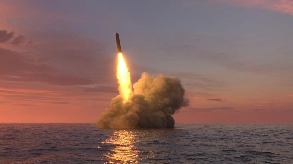 Северна Корея изстрелва две балистични ракети към Японско море в рамките на няколко часа